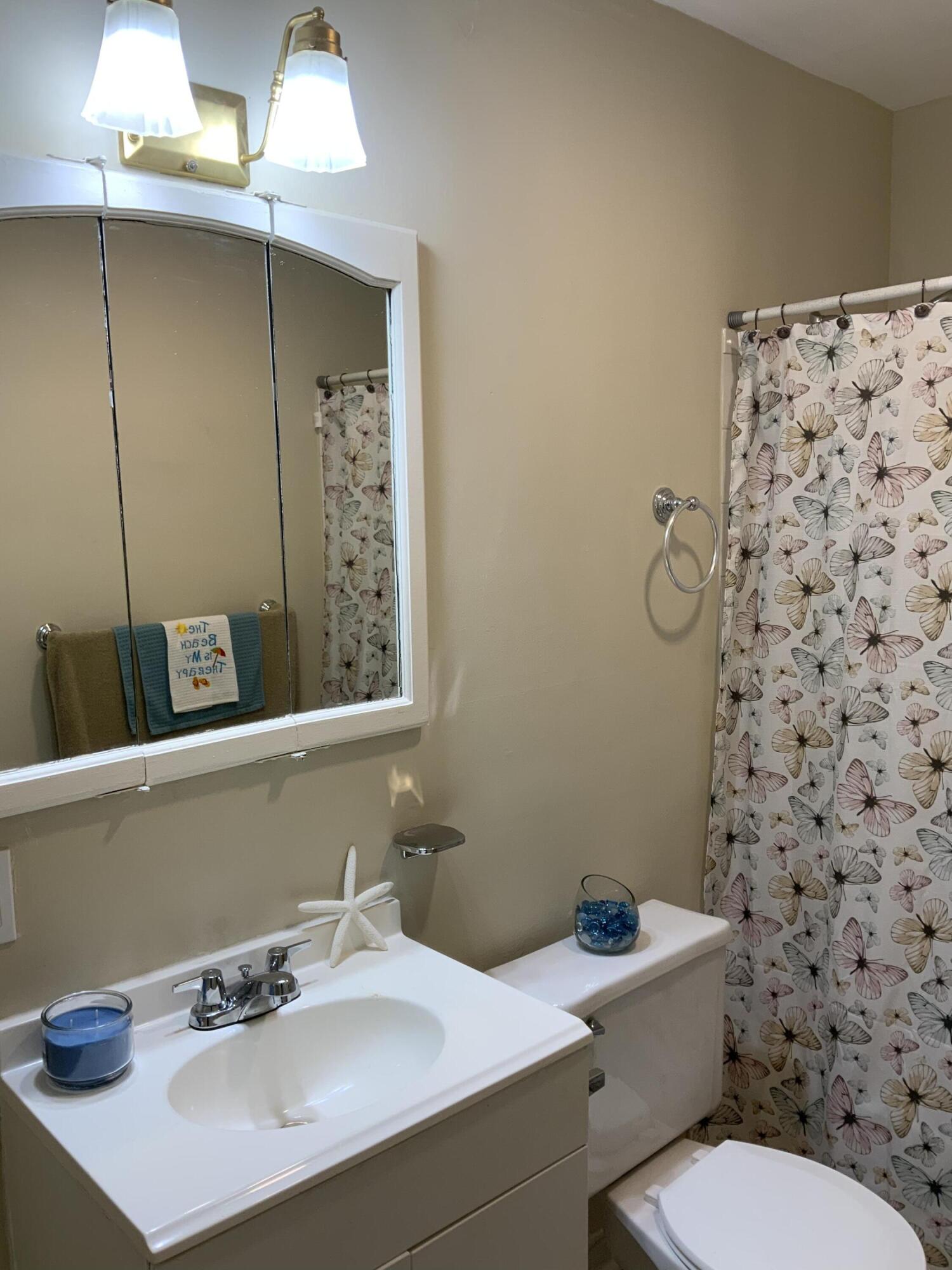 1618 South Rugby Place Chattanooga, TN 37412 - Photo 12 of 19 564AA702-7640-4B51-9621-D50A4D3822AD