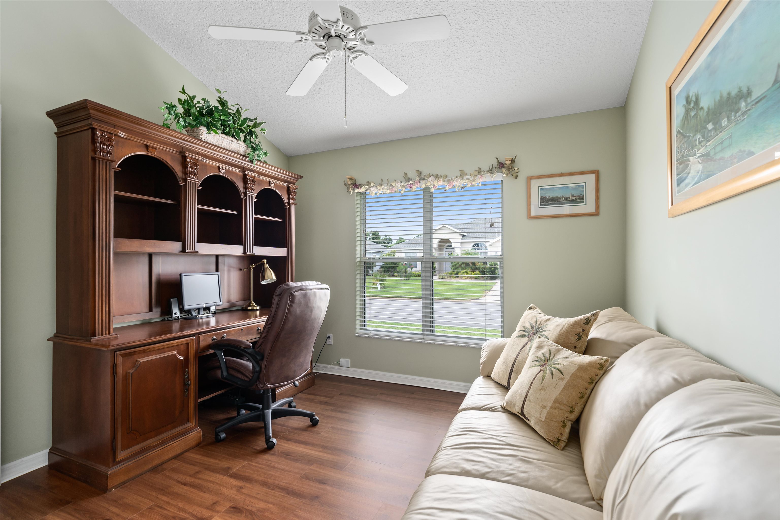 2325 Commodores Club Boulevard St. Augustine, FL 32080 - Photo 20 of 38 a view of a livingroom with workspace and a window