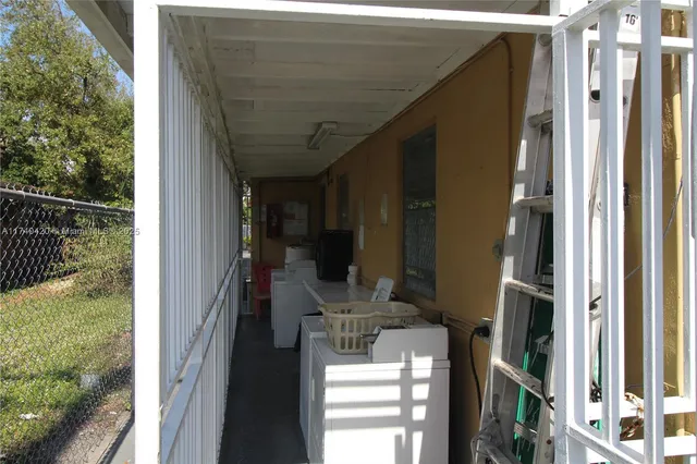 $1,450 | 301 Sharar Avenue, Unit 4, Opa-Locka, FL 33054