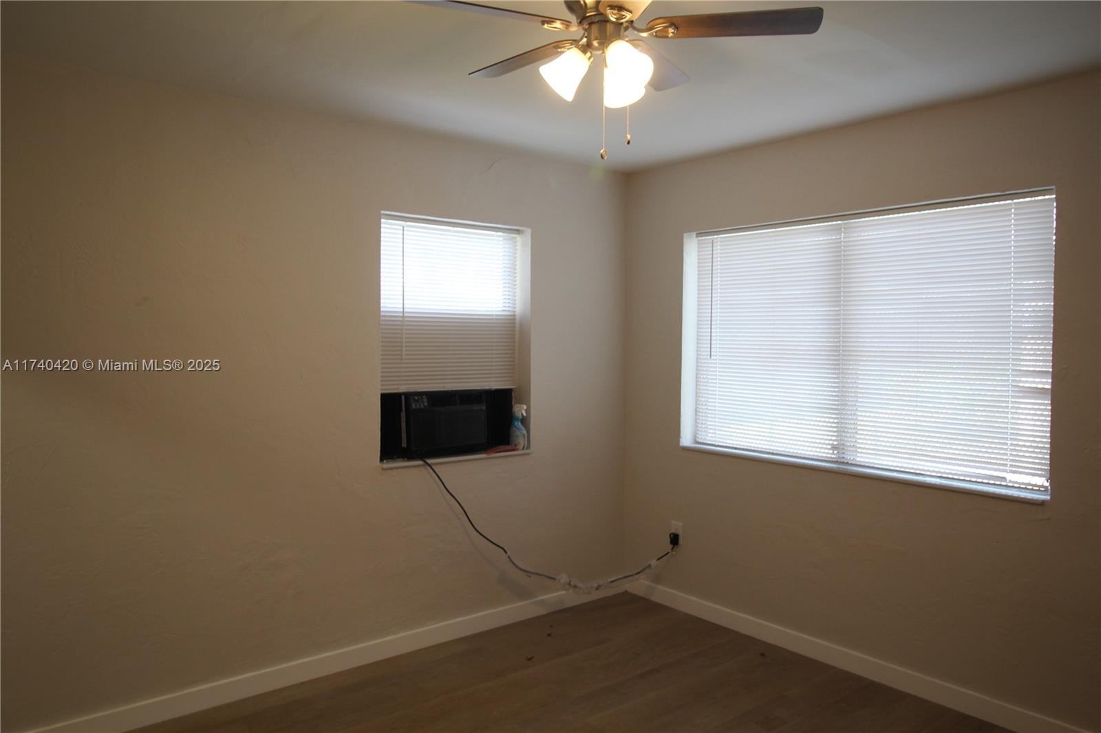 301 Sharar Avenue, Unit 4 Opa-Locka, FL 33054 - Photo 6 of 22