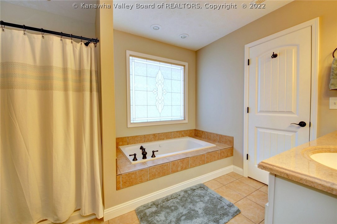 12 Hosanna Way Winfield, WV 25213 - Photo 19 of 30 Gallery Image 19
