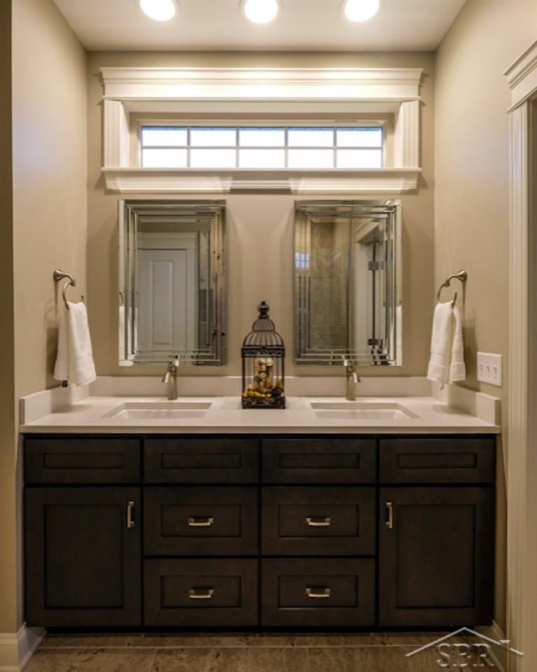 6 Logmark Place Saginaw, MI 48603 - Photo 8 of 10 50024864-7.JPG
