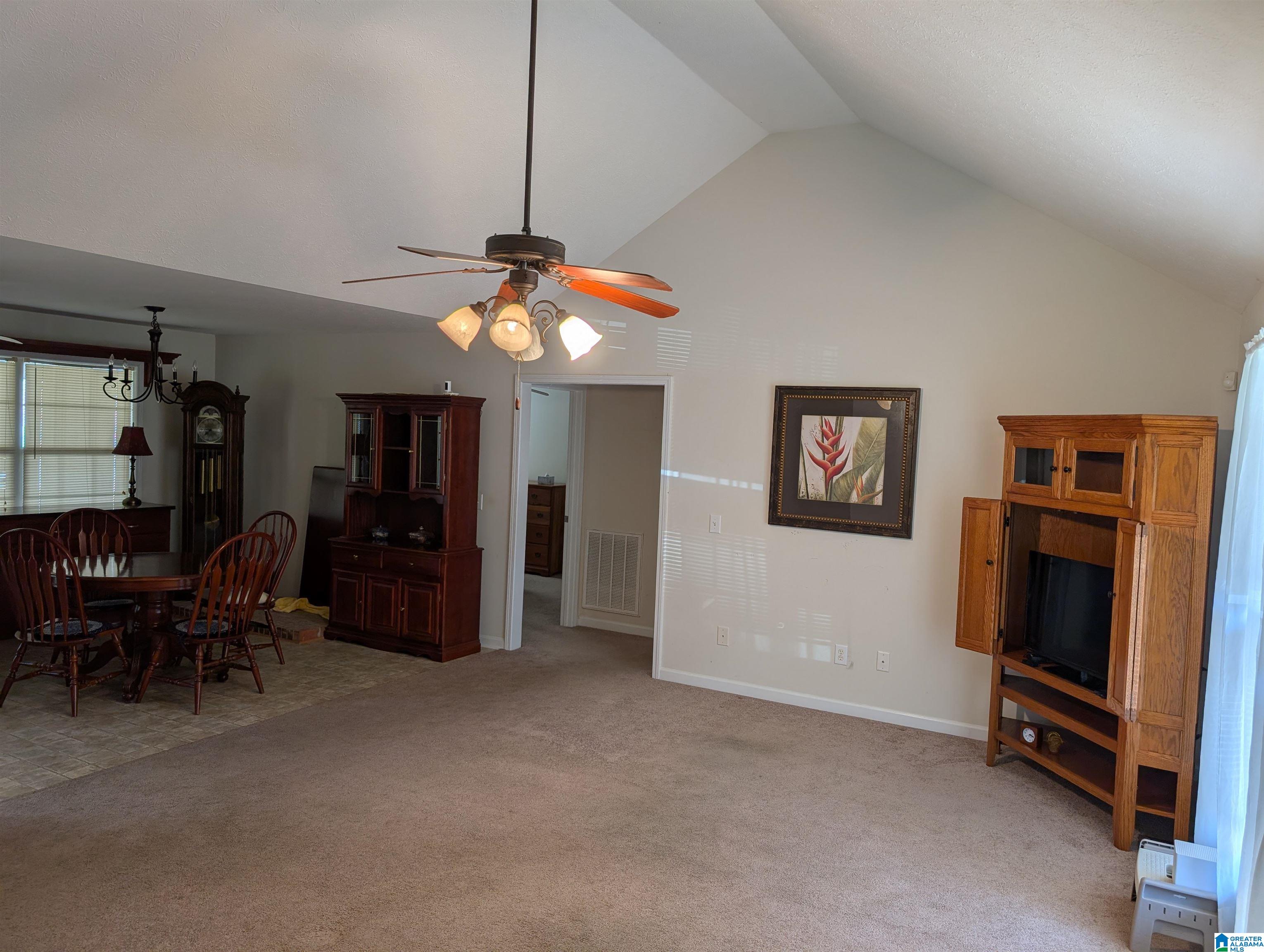 351 Henry Road Southwest Jacksonville, AL 36265 - Photo 8 of 26