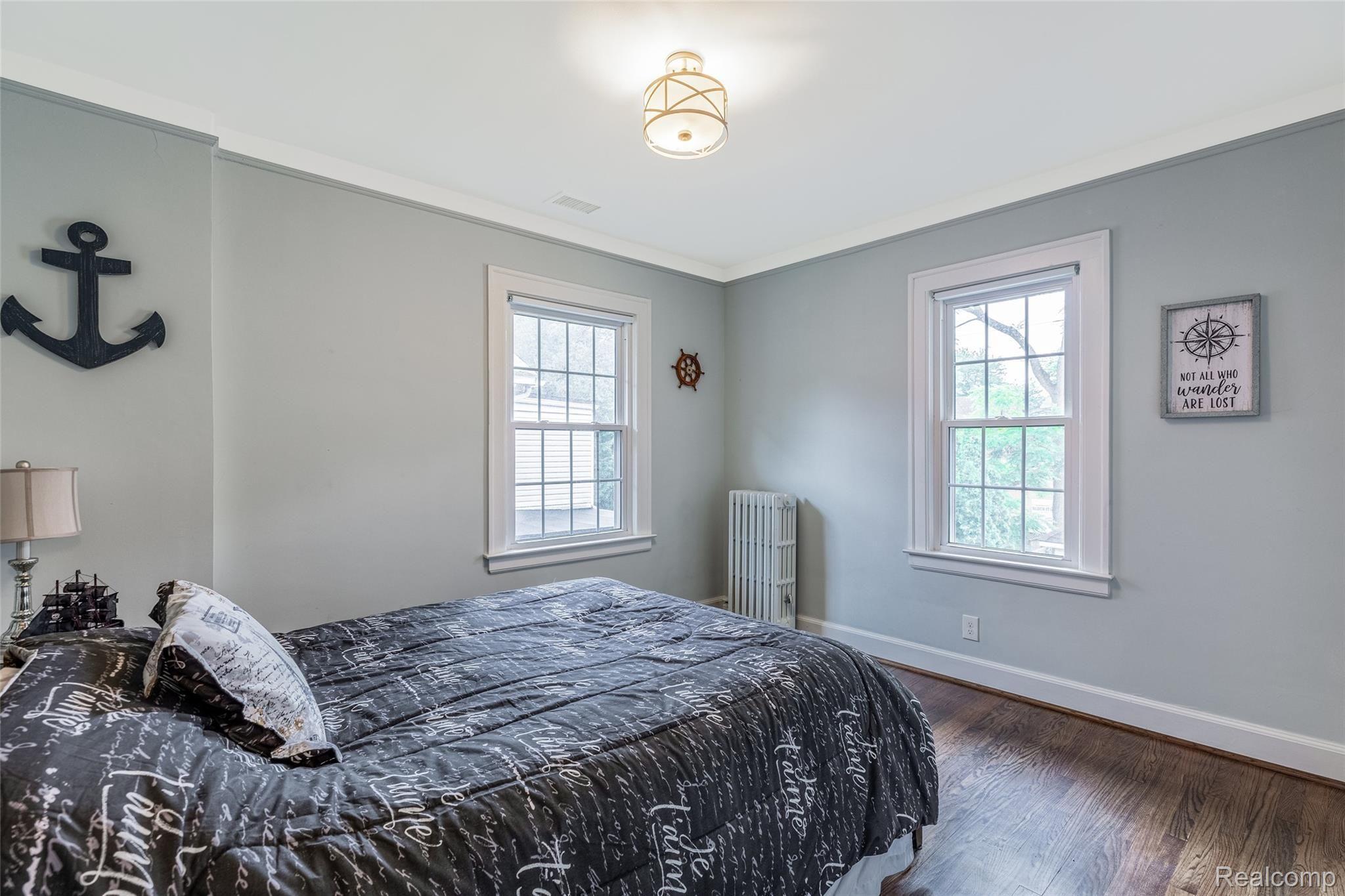 1349 Harvard Road Grosse Pointe, MI 48230 - Photo 24 of 40 Bedroom