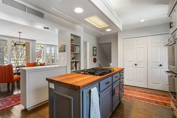 $675,000 | 1206 South Prospect Avenue, Champaign, IL 61820