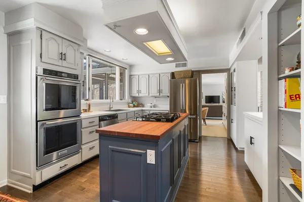 $675,000 | 1206 South Prospect Avenue, Champaign, IL 61820