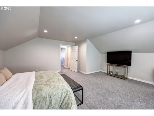 $750,000 | 35692 Bella Rdg Loop, Astoria, OR 97103