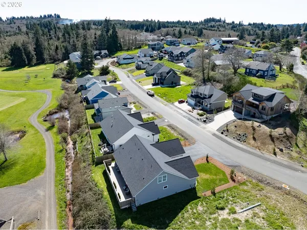 $750,000 | 35692 Bella Rdg Loop, Astoria, OR 97103