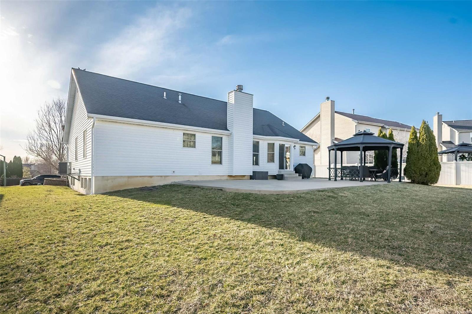 1271 Twinleaf Circle St. Peters, MO 63376 - Photo 42 of 44