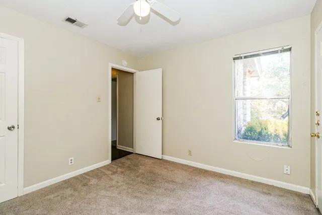 $1,375 | 9903 Hundred Oaks Circle, Austin, TX 78750