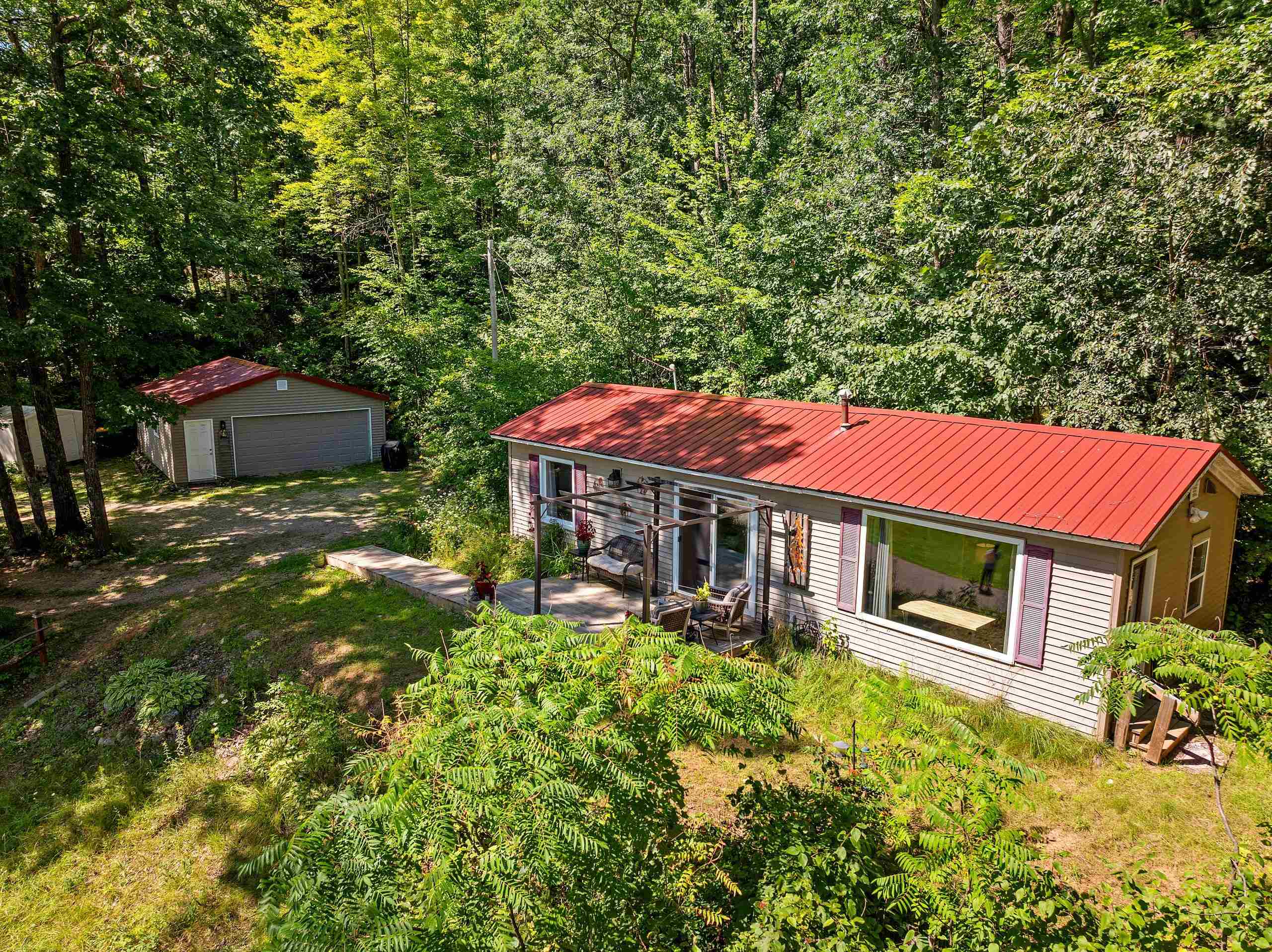 E2996 Lake Road Iola, WI 54945 - Photo 1 of 1 Gallery Image 1
