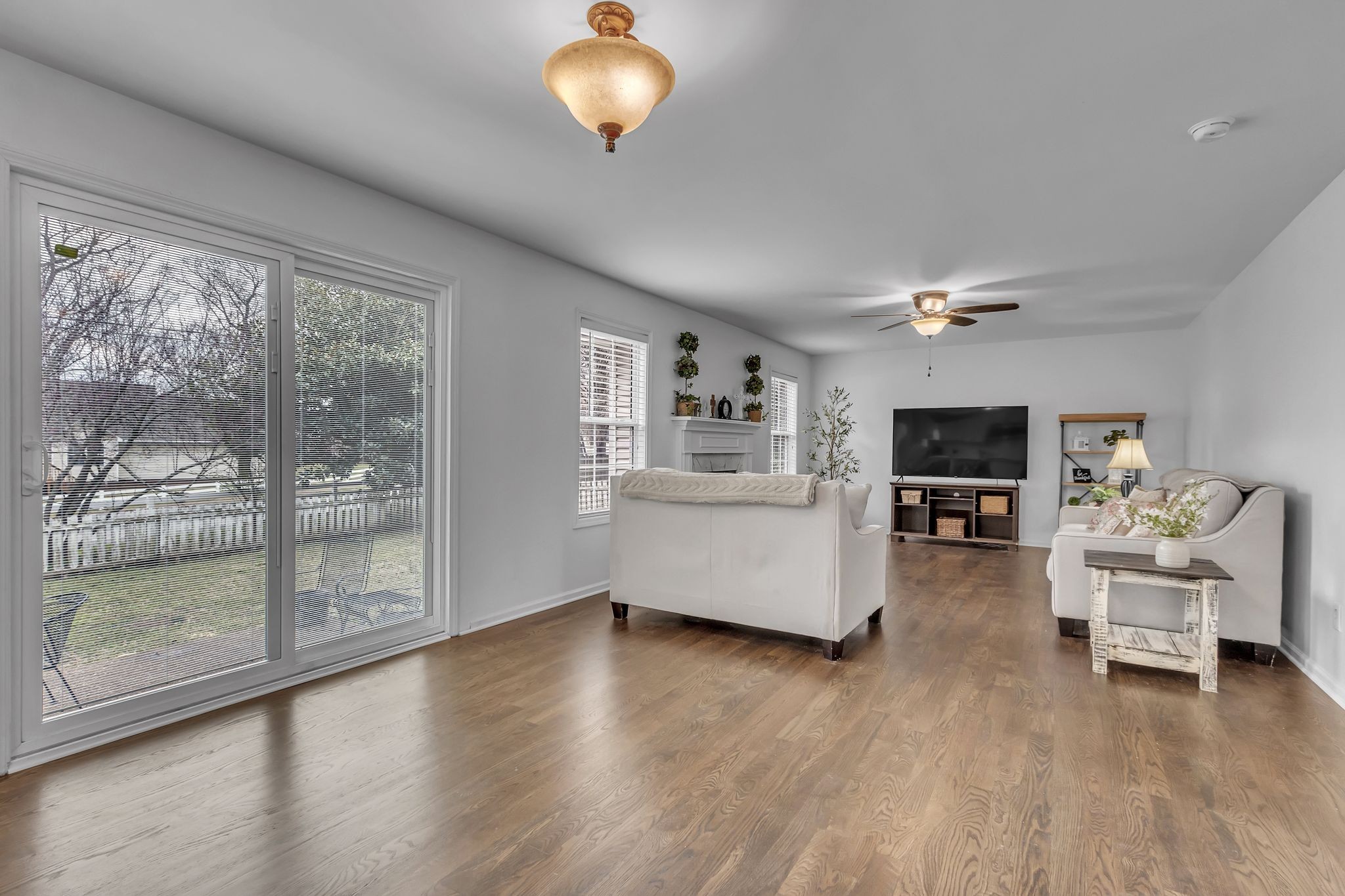 2006 Trenton Drive Spring Hill, TN 37174 - Photo 15 of 36 a living room with furniture and a large window