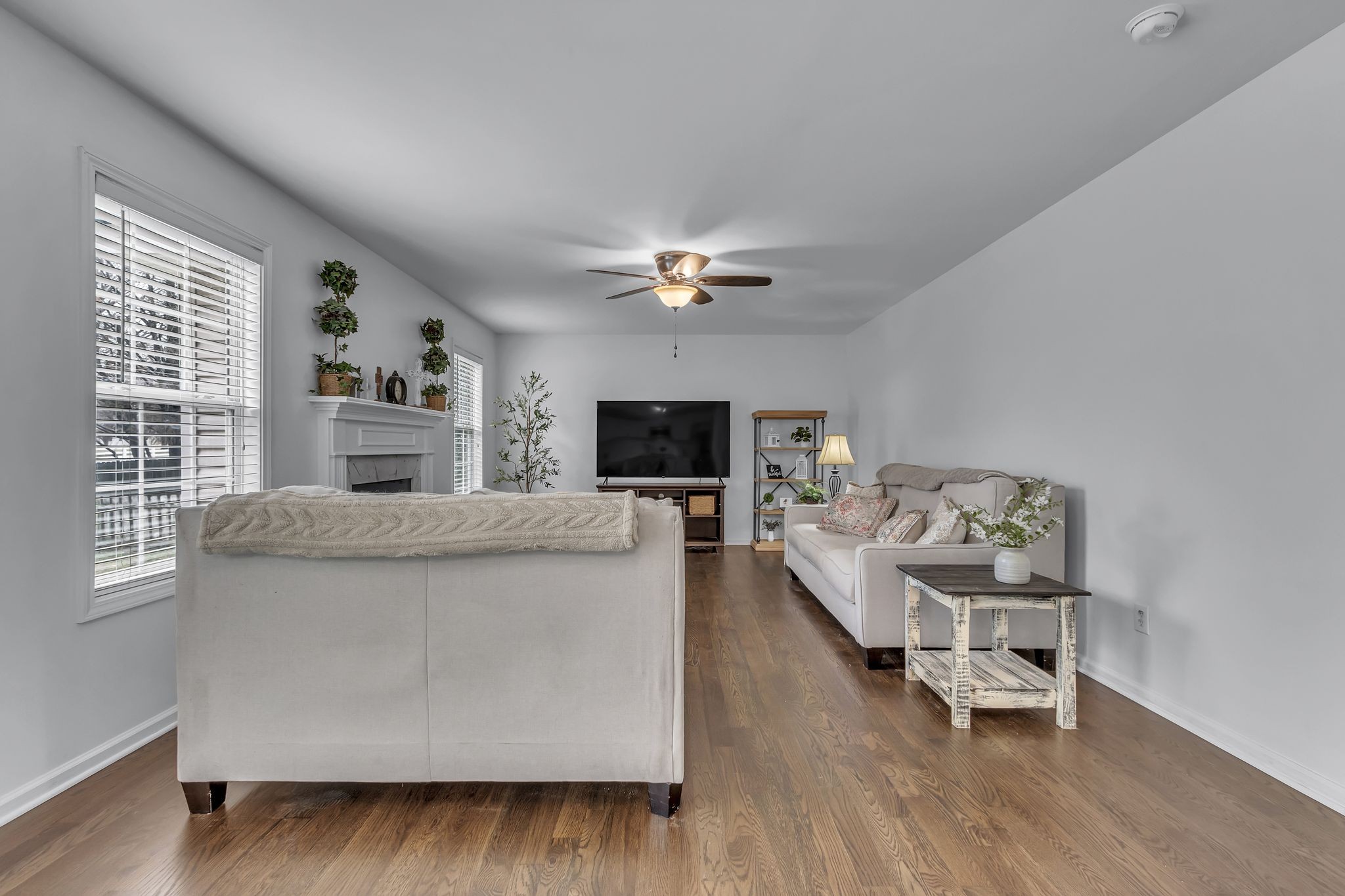 2006 Trenton Drive Spring Hill, TN 37174 - Photo 17 of 36 a living room with furniture and a flat screen tv