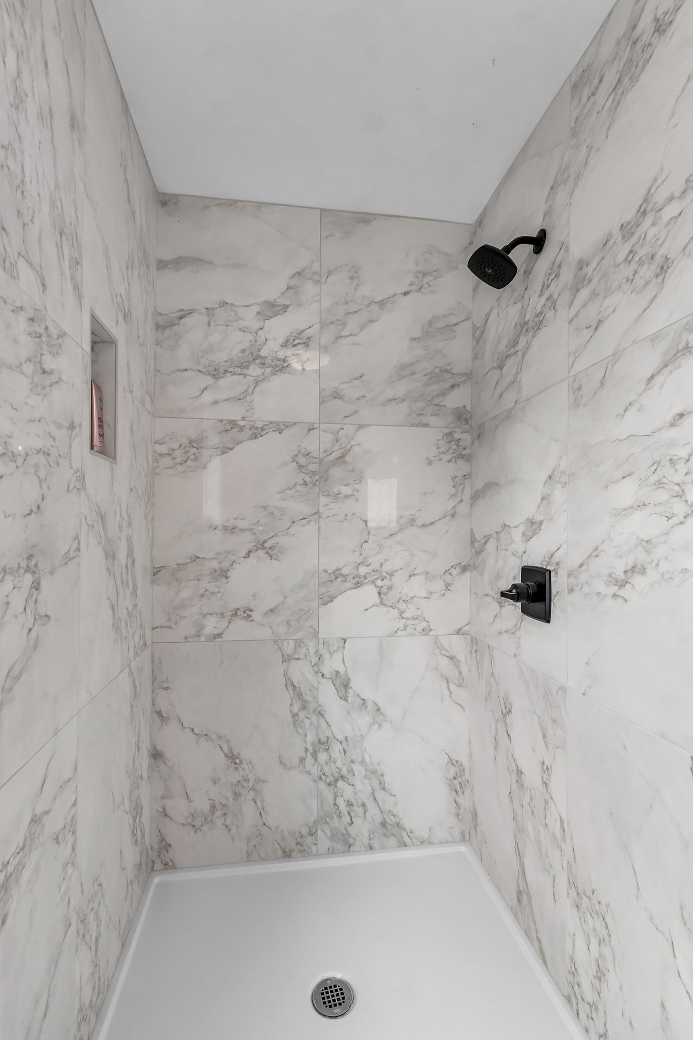 2006 Trenton Drive Spring Hill, TN 37174 - Photo 25 of 36 a bathroom with a shower