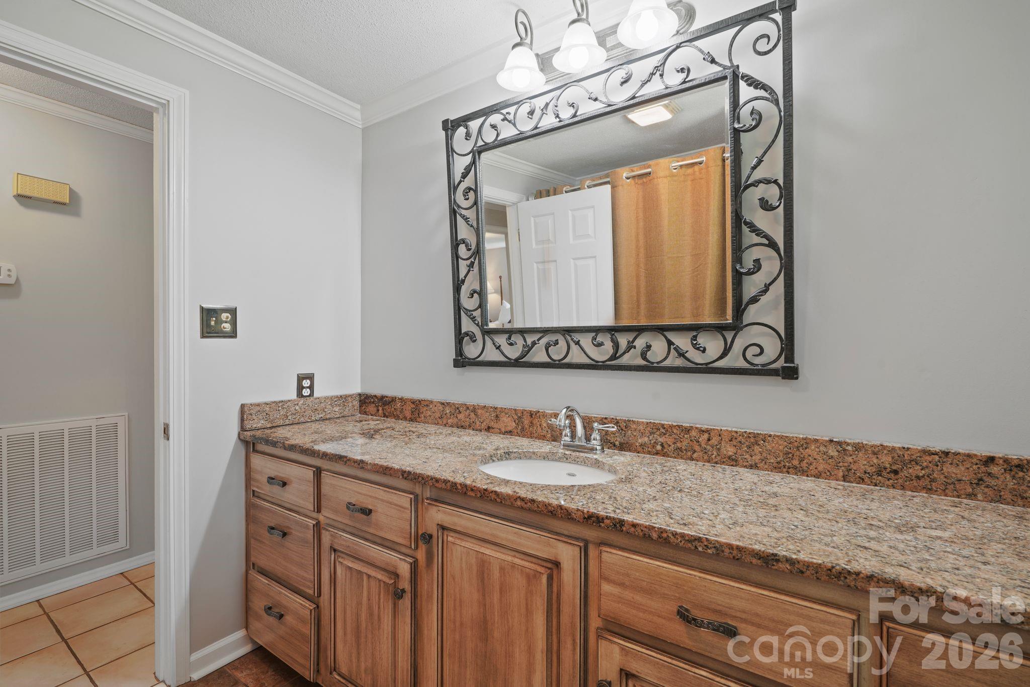 3328 Sulphur Springs Road Northeast Hickory, NC 28601 - Photo 23 of 41 Gallery Image 23