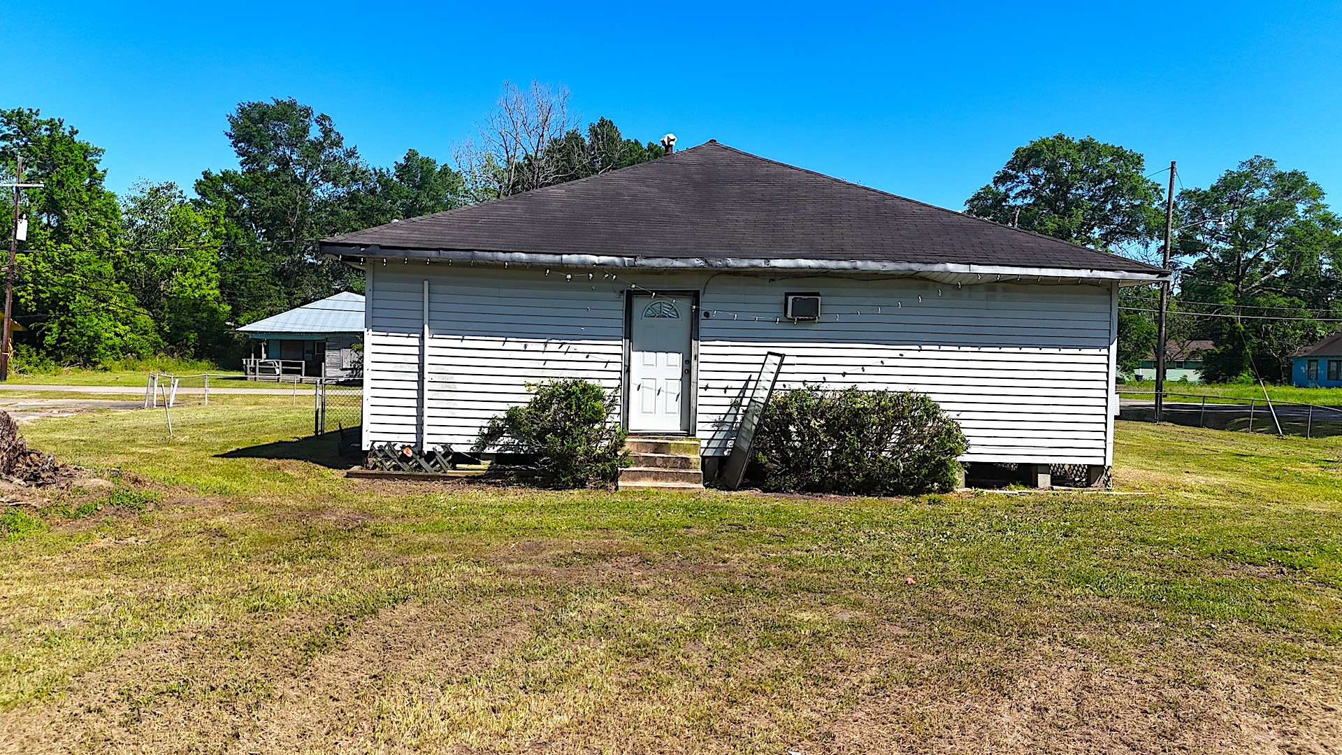 270 South 9th Street Silsbee, TX 77656 - Photo 16 of 17
