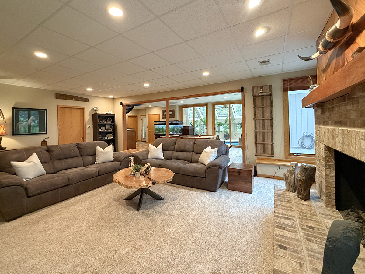 211 Ridge Lane Lake In The Hills, IL 60156 - Photo 50 of 63