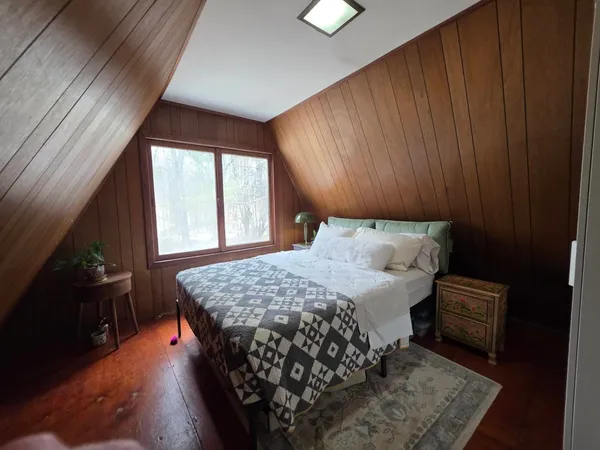 $329,900 | 140 Sidetrack Road, Conway, NH 03860