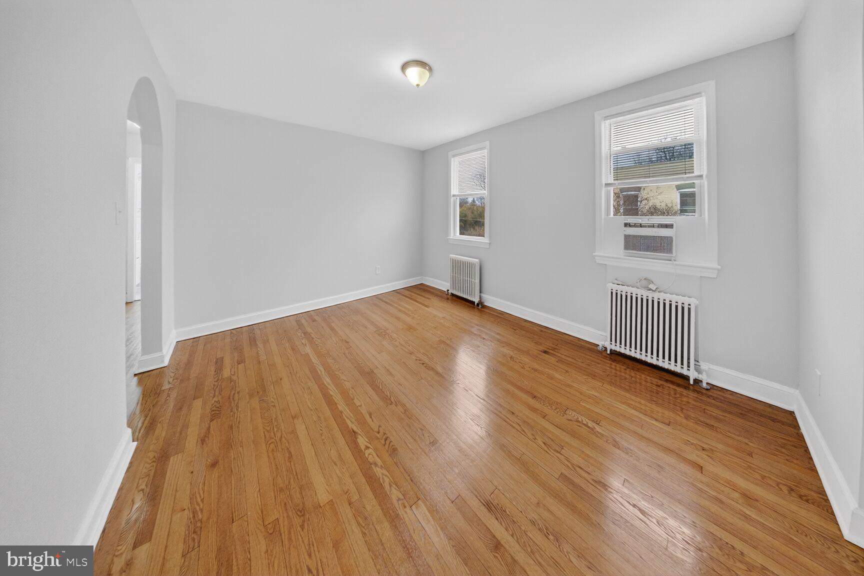 4701 Ravenswood Road, Unit 24 Riverdale, MD 20737 - Photo 5 of 14 Bright and airy open space awaits.