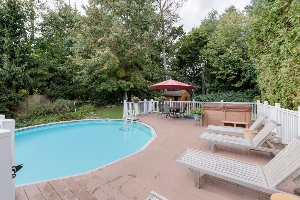 37 Holt Road Holden, MA 01520 - Photo 33 of 39 Gallery Image 33