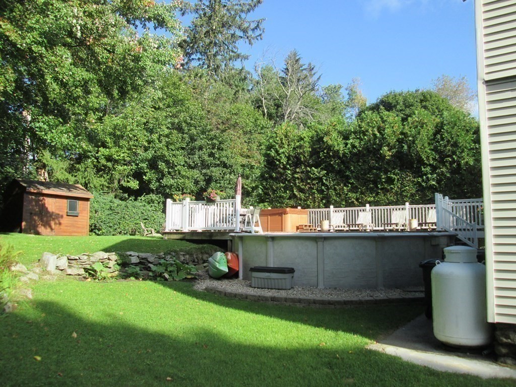 37 Holt Road Holden, MA 01520 - Photo 35 of 39 Gallery Image 35