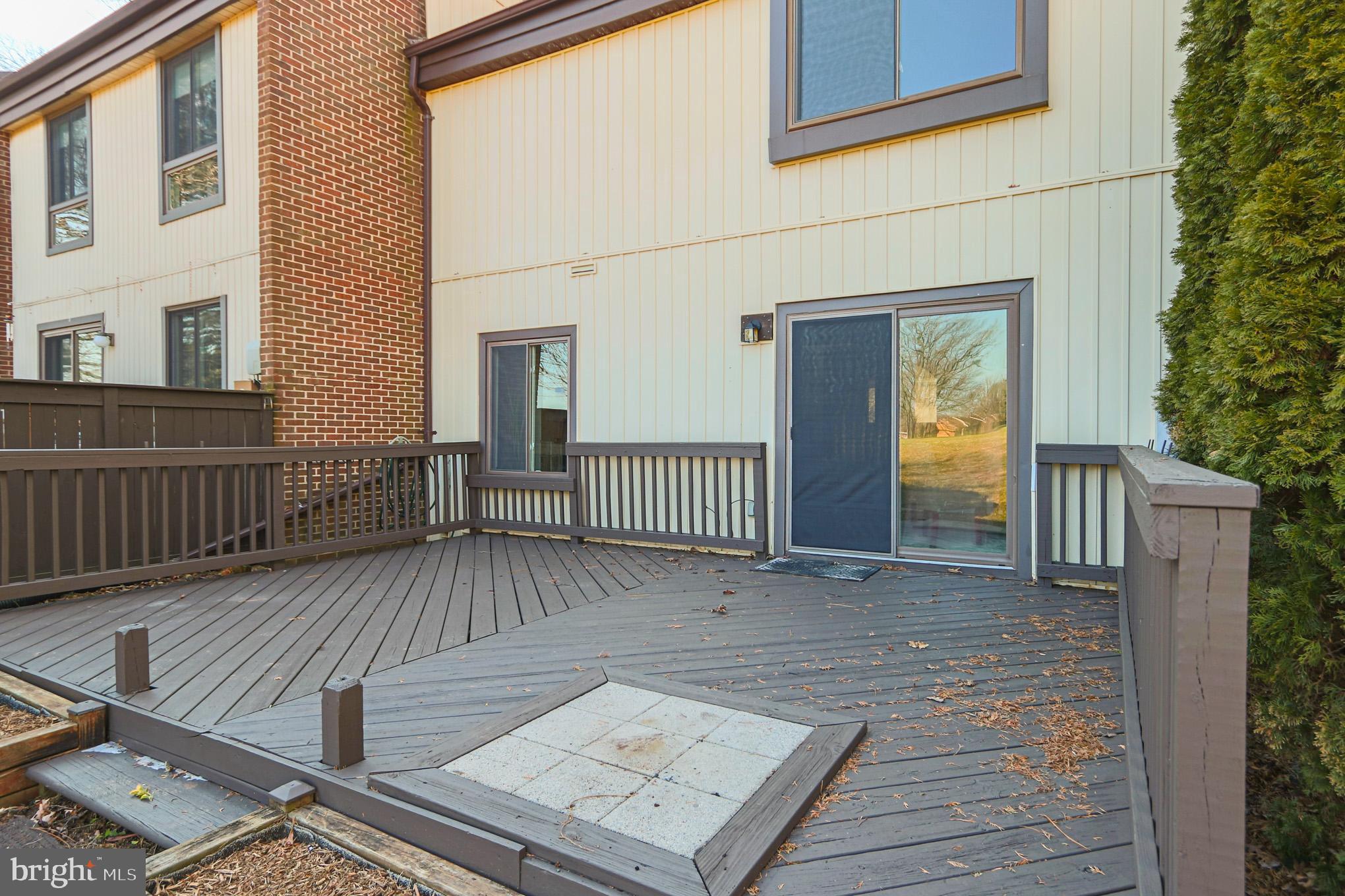 2103 Colts Neck Court Reston, VA 20191 - Photo 45 of 52 Exterior Rear