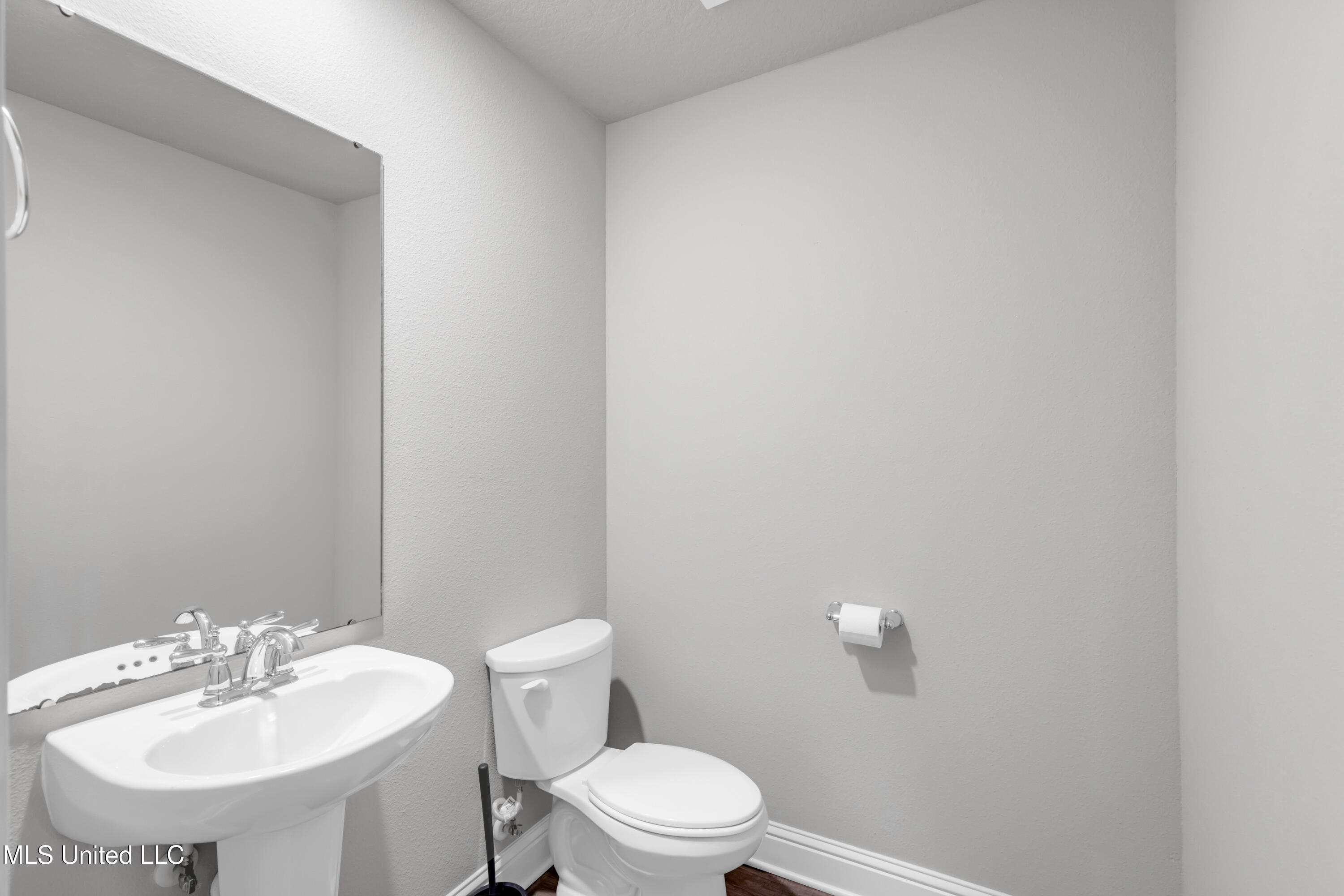 70 Saltmeadow Circle Ocean Springs, MS 39564 - Photo 15 of 34 70SaltmeadowCir-15