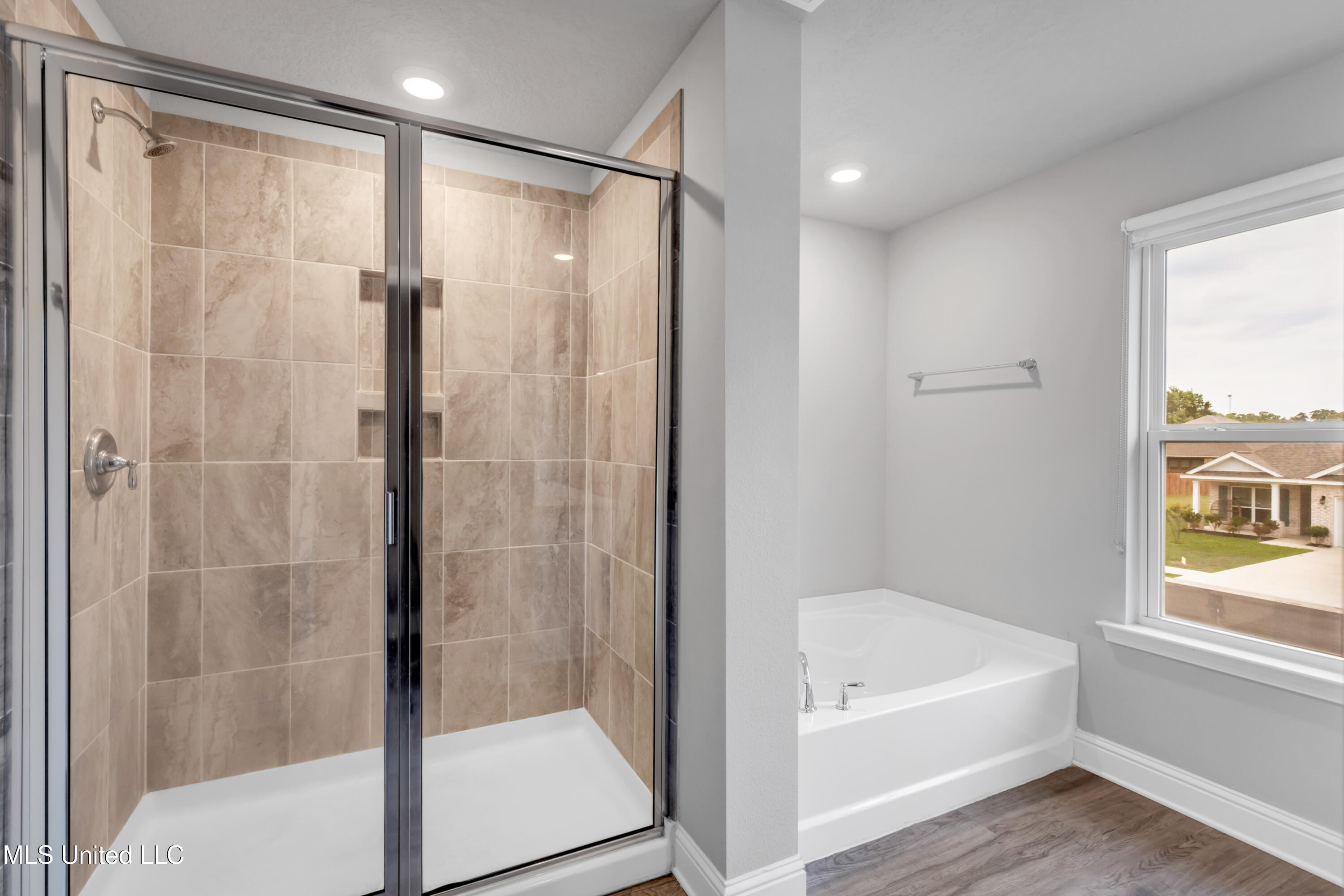 70 Saltmeadow Circle Ocean Springs, MS 39564 - Photo 21 of 34 70SaltmeadowCir-21