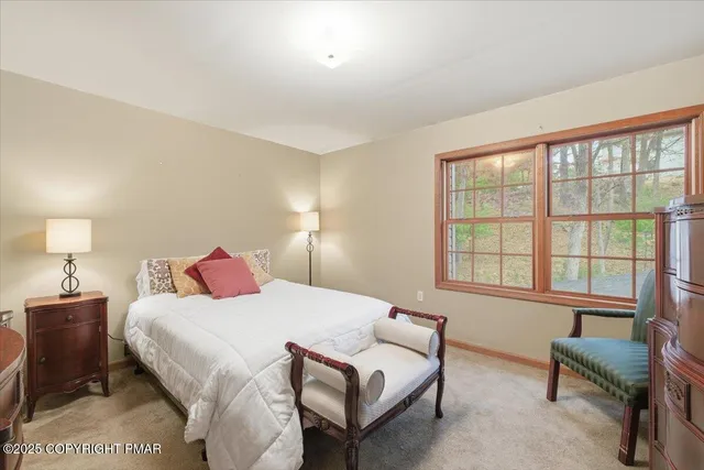 $595,000 | 102 Arbor Way, Stroudsburg, PA 18360