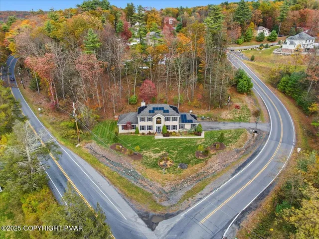 $595,000 | 102 Arbor Way, Stroudsburg, PA 18360