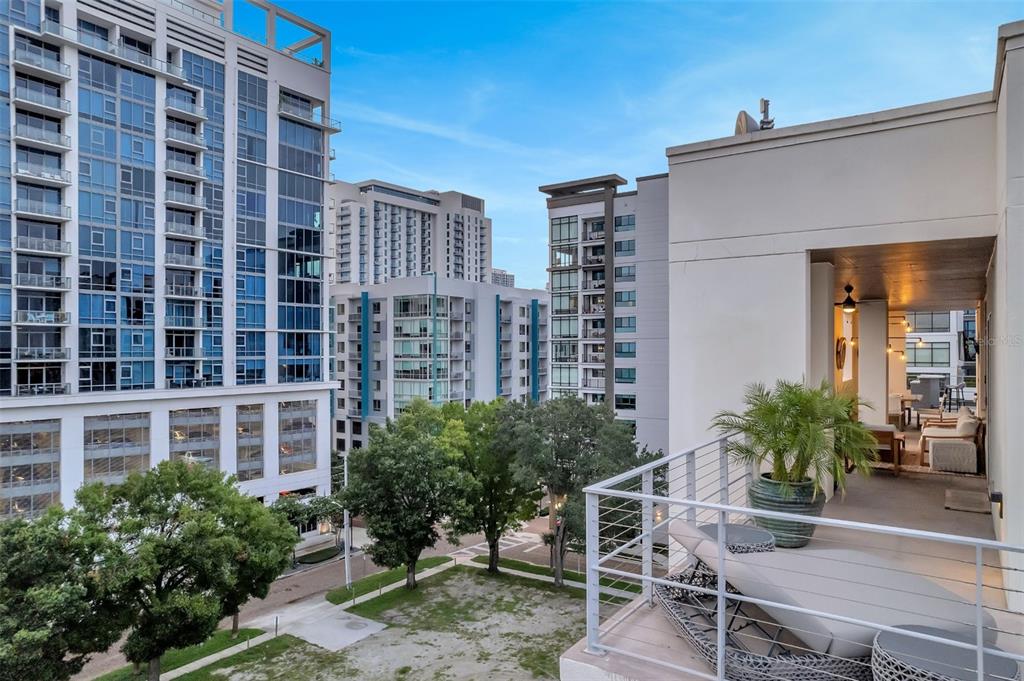 525 East Jackson Street, Unit P6 Orlando, FL 32801 - Photo 7 of 62