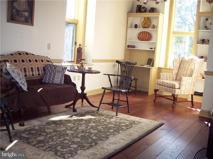 1579 Salem Road Quakertown, PA 18951 - Photo 6 of 25 Living Room