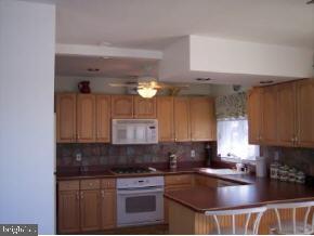 108 Cedar Run Road Bayville, NJ 08721 - Photo 2 of 7