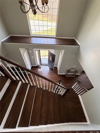 $1,150,000 | 104 Winding Brook Court, Cornwall, NY 12553