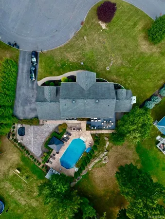 $1,150,000 | 104 Winding Brook Court, Cornwall, NY 12553