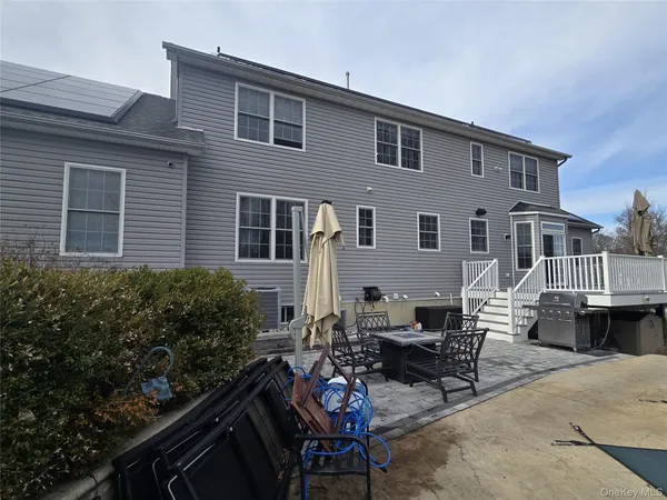 $1,150,000 | 104 Winding Brook Court, Cornwall, NY 12553
