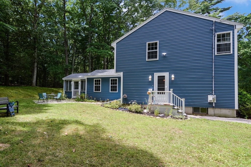 29 Kimball Road Amesbury, MA 01913 - Photo 3 of 42 Gallery Image 3