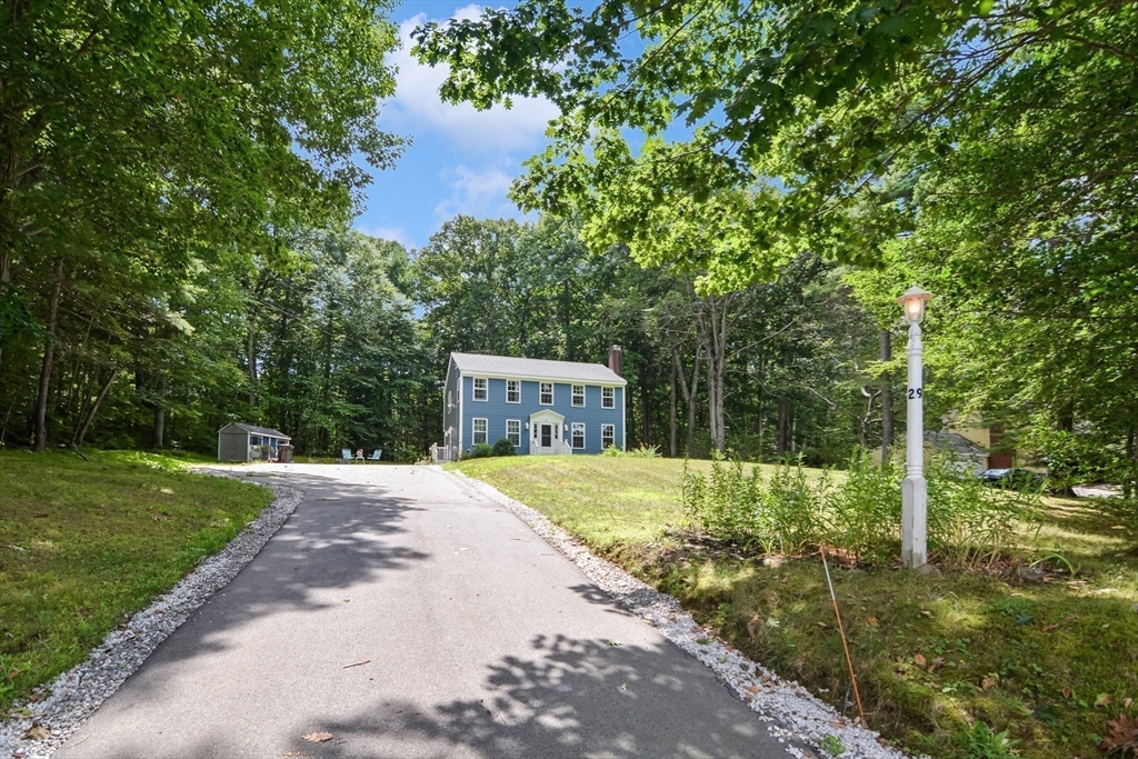 29 Kimball Road Amesbury, MA 01913 - Photo 4 of 42 Gallery Image 4