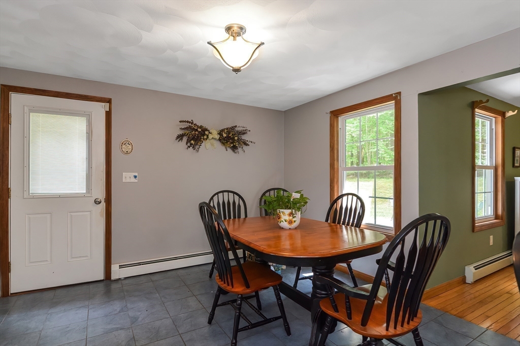 29 Kimball Road Amesbury, MA 01913 - Photo 5 of 42 Gallery Image 5