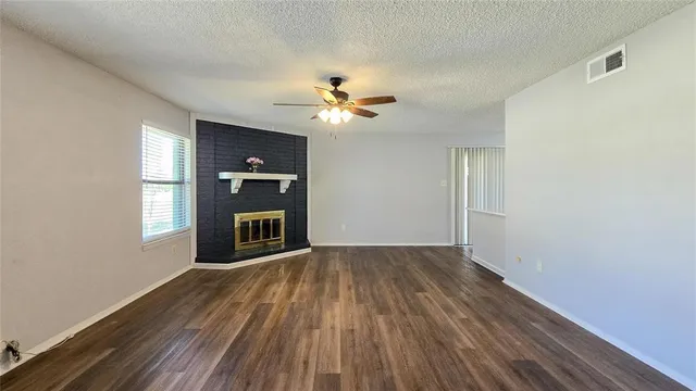 $1,880 | 1526 Toyah Creek Lane, Garland, TX 75040