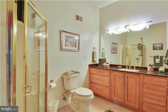 465 Miller Road Winchester, VA 22602 - Photo 26 of 30 Bath