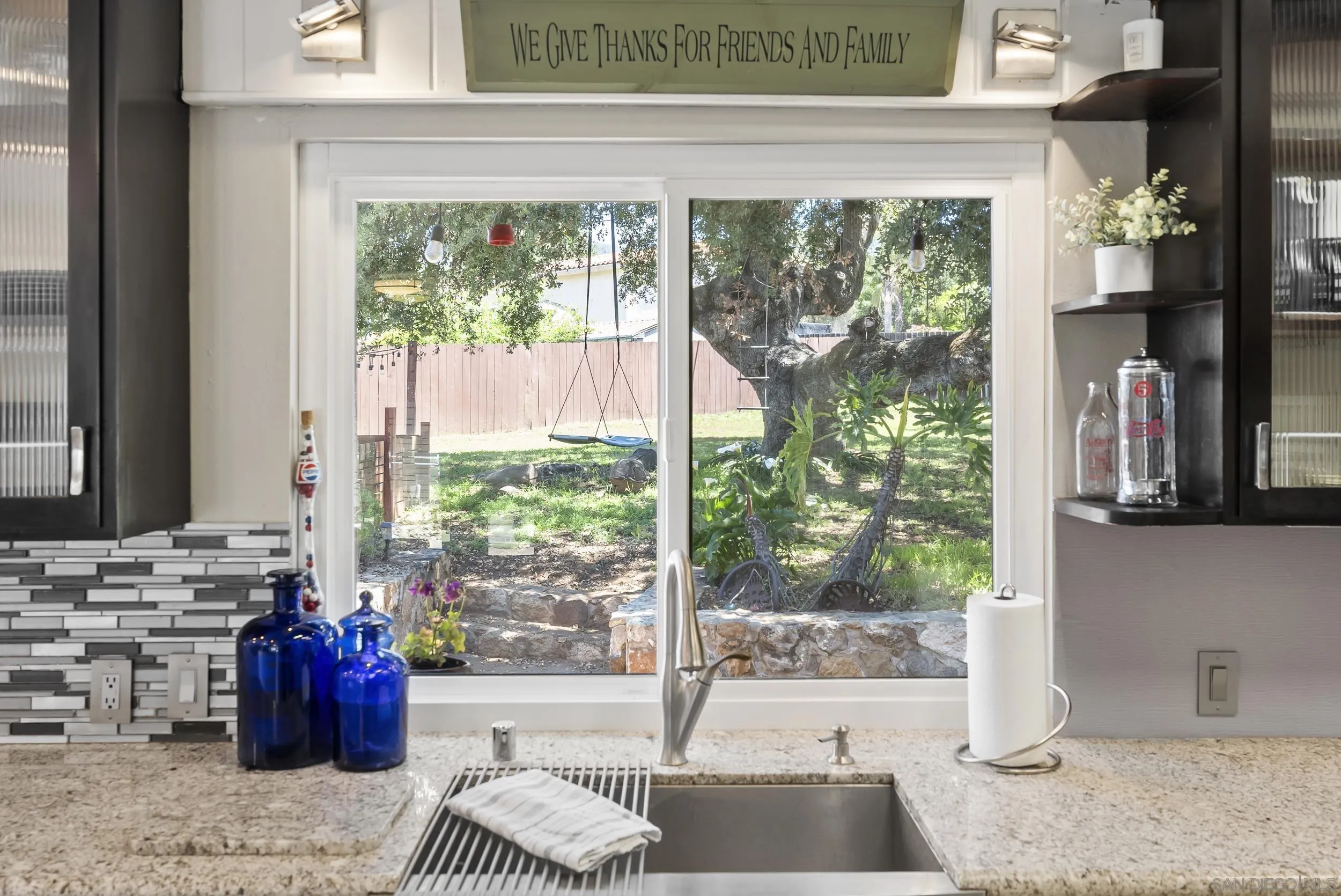 2824 Scenic View Road Alpine, CA 91901 - Photo 14 of 42 a living room with couch
