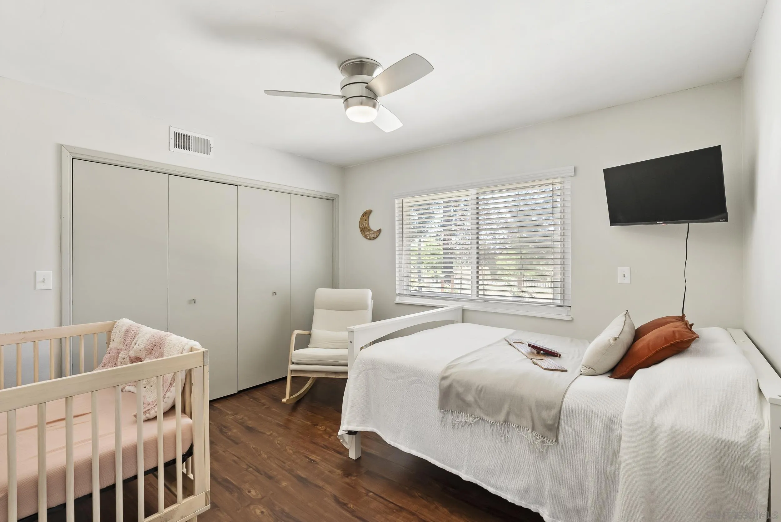 2824 Scenic View Road Alpine, CA 91901 - Photo 29 of 42 a bedroom with a bed and a flat screen tv