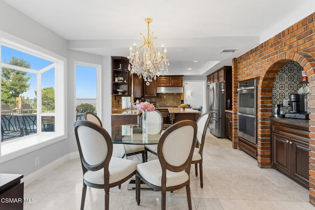 11894 Darby Avenue Porter Ranch, CA 91326 - Photo 12 of 41