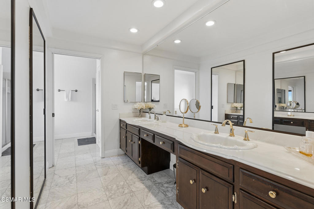 11894 Darby Avenue Porter Ranch, CA 91326 - Photo 22 of 41