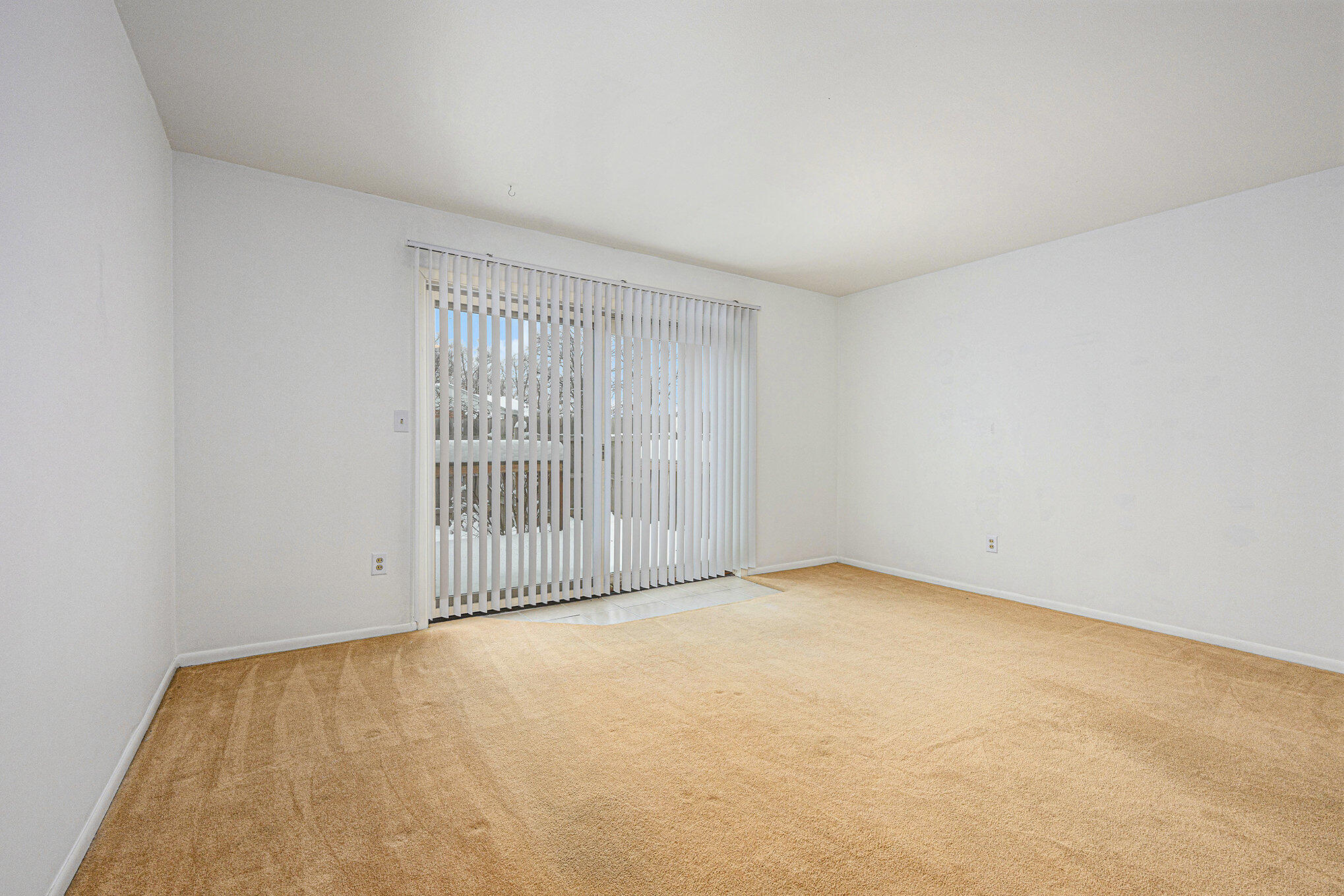 709 Garland Circle, Unit A Kalamazoo, MI 49008 - Photo 16 of 19 016_file_508