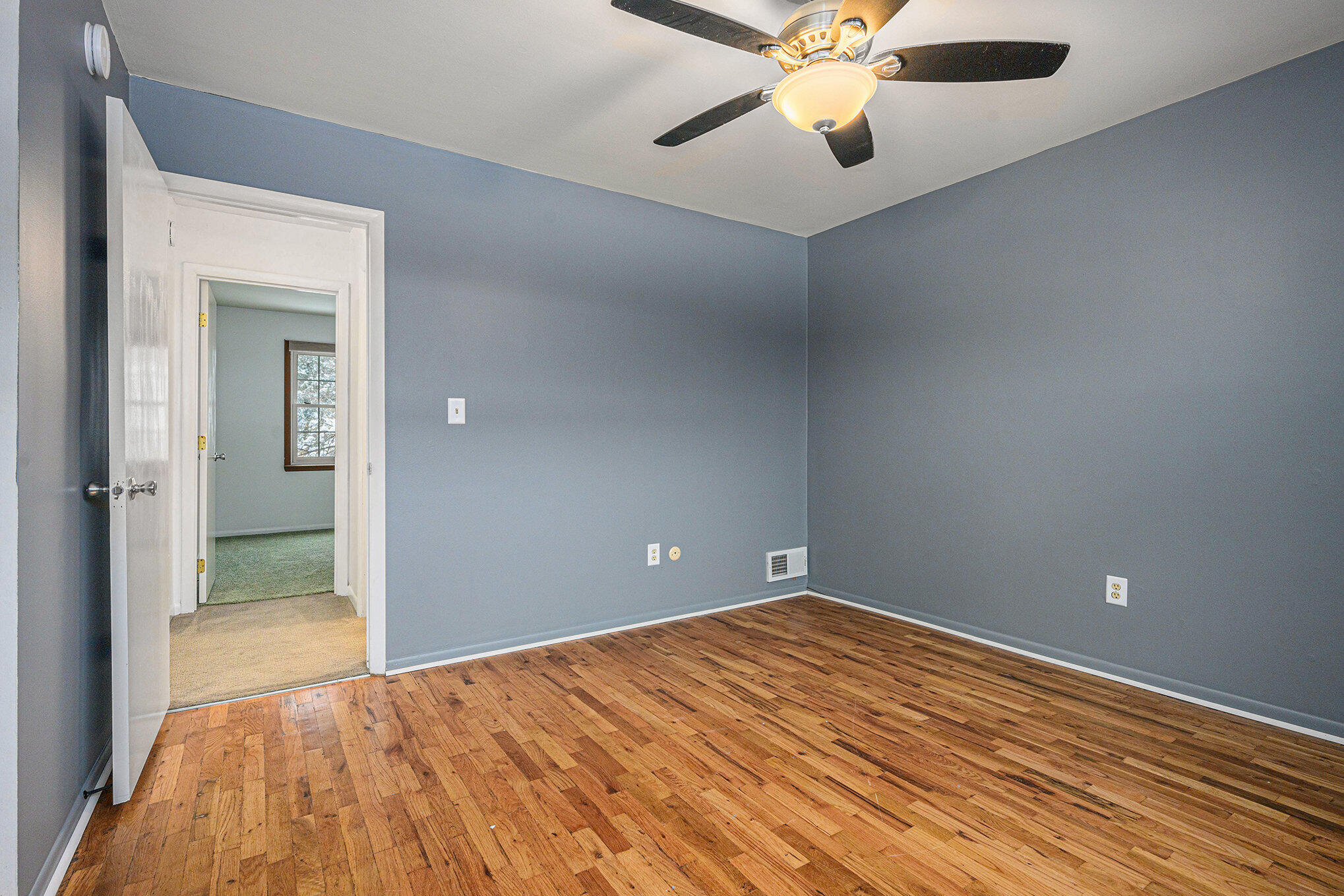 709 Garland Circle, Unit A Kalamazoo, MI 49008 - Photo 9 of 19 009_file_741