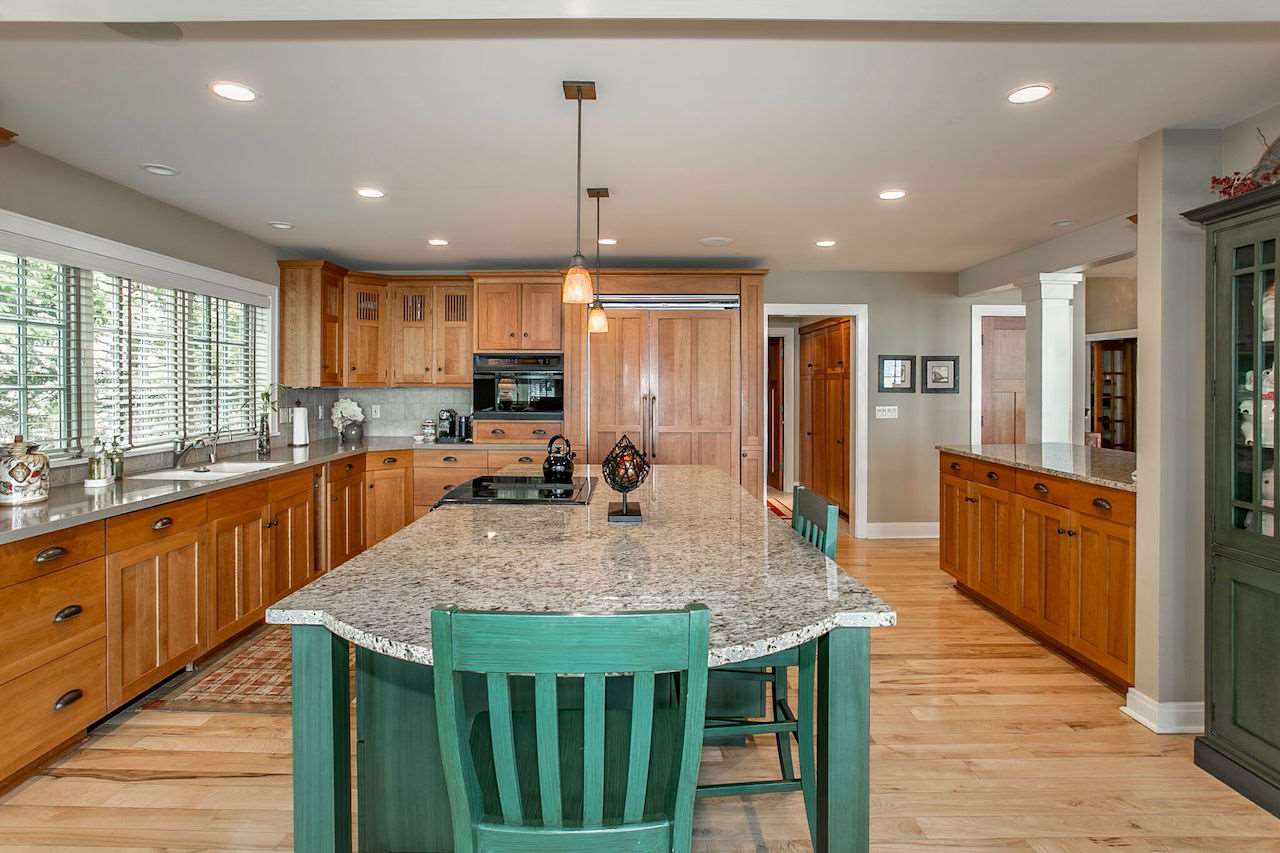 7660 South Dunns Farm Road Maple City, MI 49664 - Photo 41 of 64 1818521-41.JPG