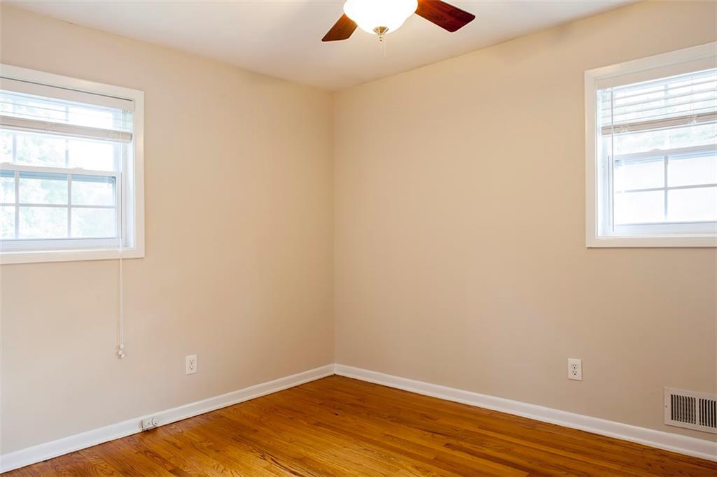 1620 Flat Shoals Road Southeast Atlanta, GA 30316 - Photo 17 of 23