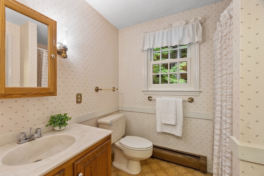 50 Nashaway Road Bolton, MA 01740 - Photo 17 of 36 Gallery Image 17